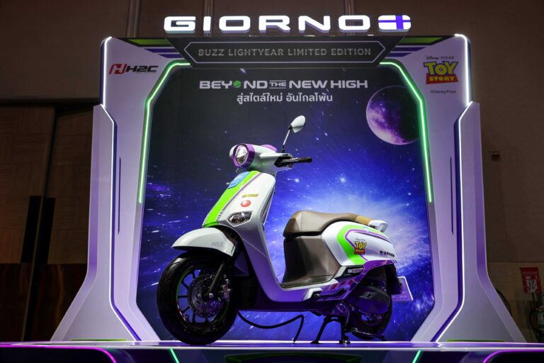 New Honda Giorno+ BUZZ LIGHTYEAR Limited Edition (1)