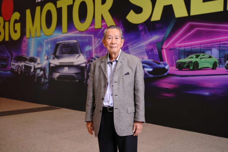 จรวย ขันมณี-ประธานกรรมการบริหาร ยานยนต์สแควร์ กรุ๊ป_01re